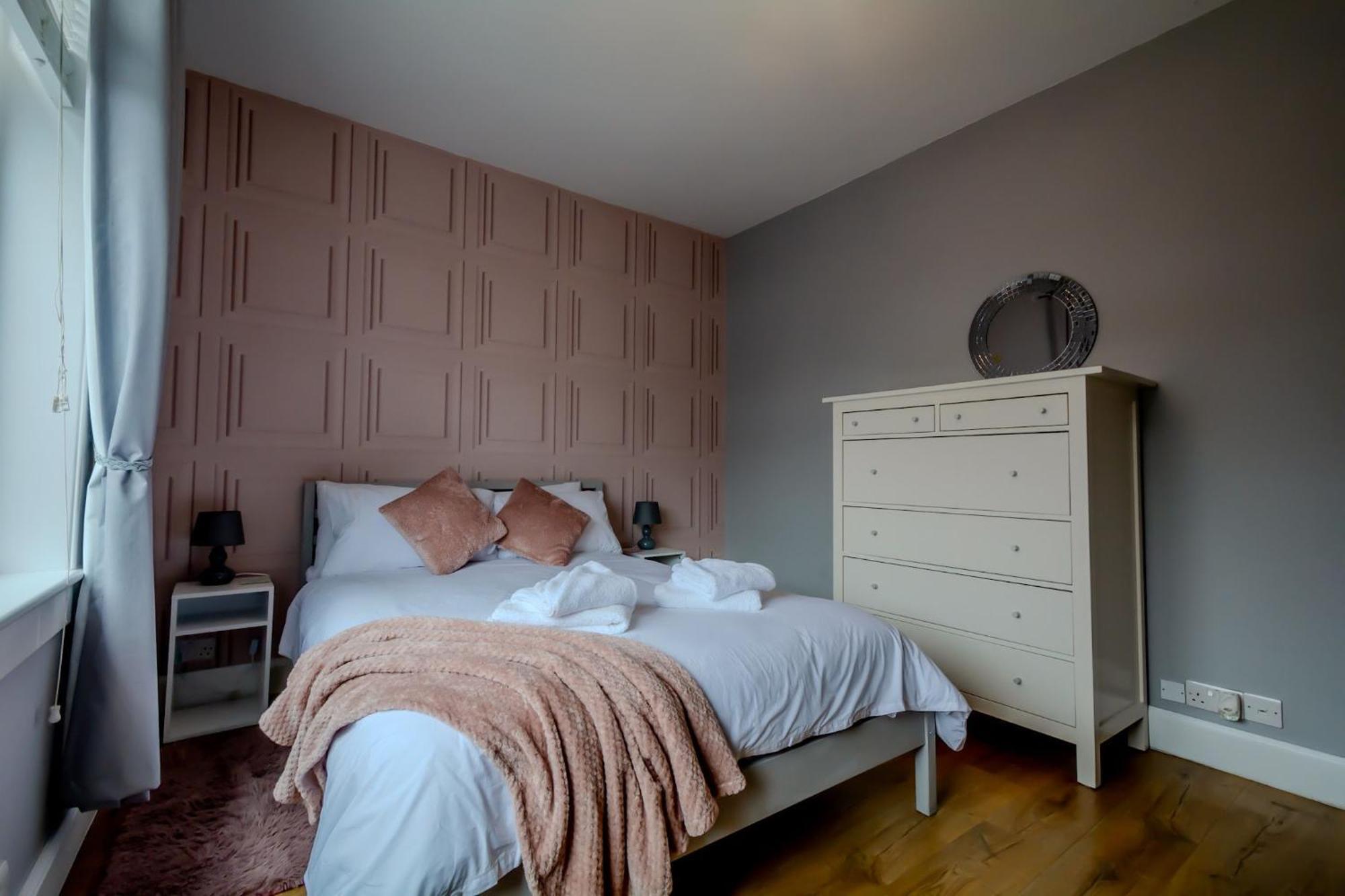 Crewe Apartment - 2 Bed, Free Off Street Parking And Private Garden Эдинбург Экстерьер фото