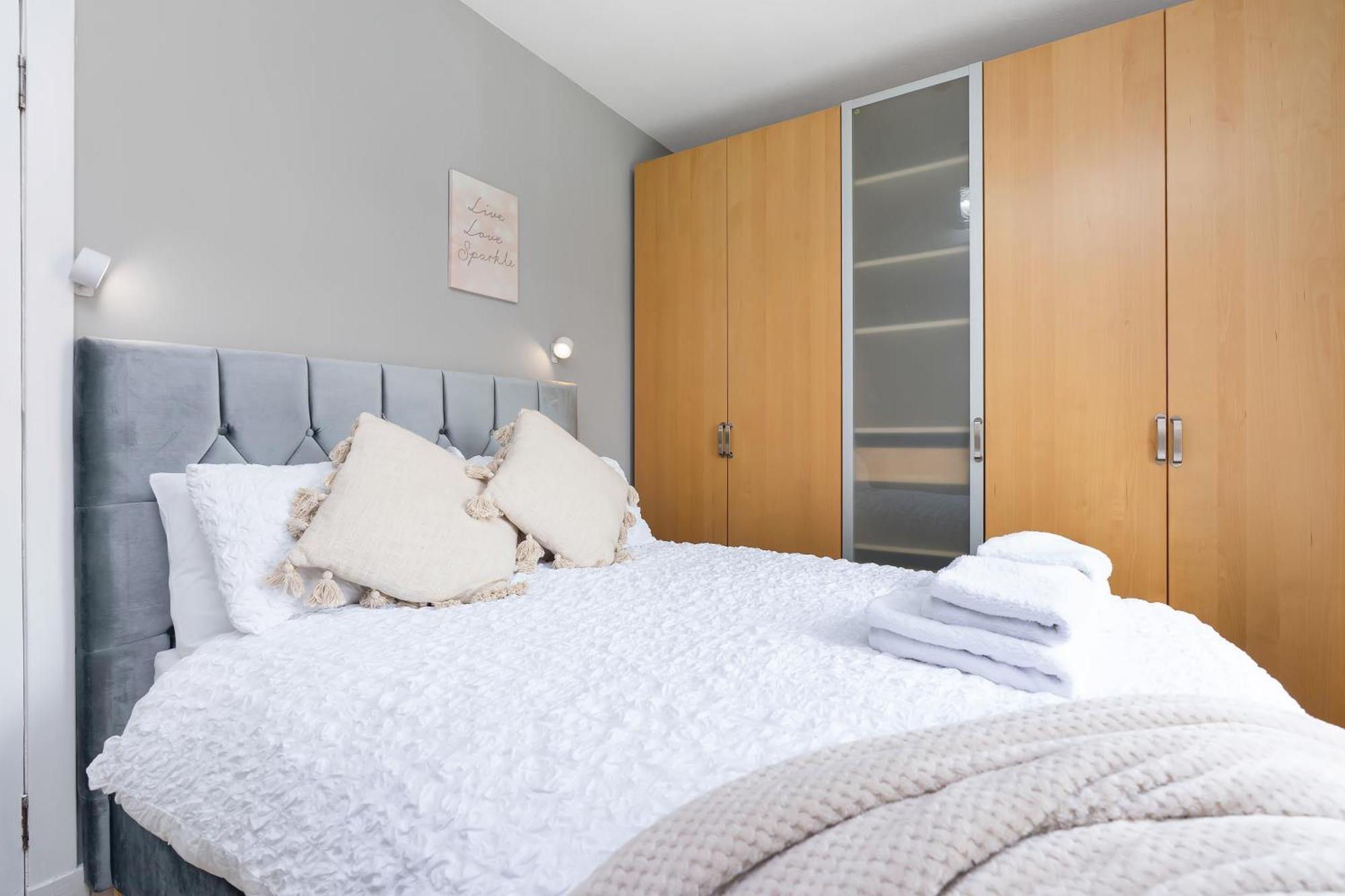 Crewe Apartment - 2 Bed, Free Off Street Parking And Private Garden Эдинбург Экстерьер фото