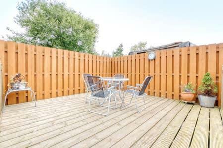 Crewe Apartment - 2 Bed, Free Off Street Parking And Private Garden Эдинбург Экстерьер фото
