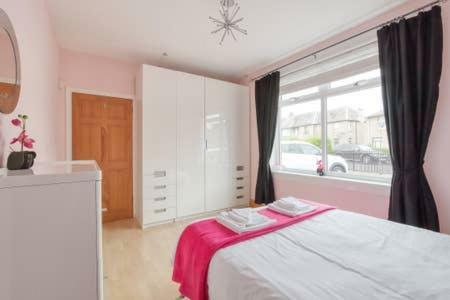 Crewe Apartment - 2 Bed, Free Off Street Parking And Private Garden Эдинбург Экстерьер фото